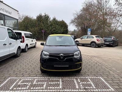 Schwarz Gebraucht 2020 Renault Twingo Life Kleinwagen | 7.990 € (Fairer Preis)