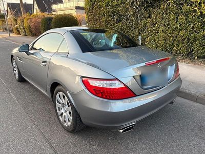 Usata Mercedes SLK200 184 CV (135 kW) 2014 Argento Cabrio