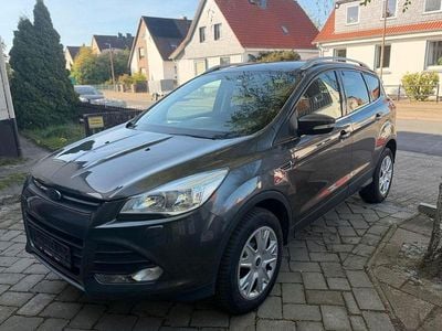 Gebraucht Ford Kuga Trend 150 PS (110 kW) 2016 SUV