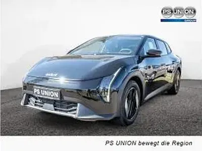 Neu Kia EV4 150 kW (204 PS) 2026 Schwarz (schwarz / aurora black) Limousine