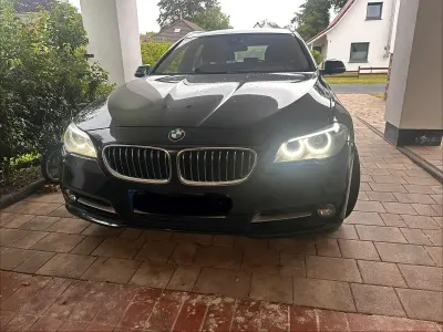 Gebraucht BMW 530 258 PS (189 kW) 2015 Schwarz Kombi