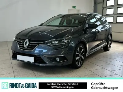 Gebraucht Renault Mégane IV Bose Edition 140 PS (102 kW) 2018 Grau Limousine