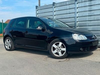 Usata VW Golf VI 105 CV (77 kW) 2008 Nero Utilitaria