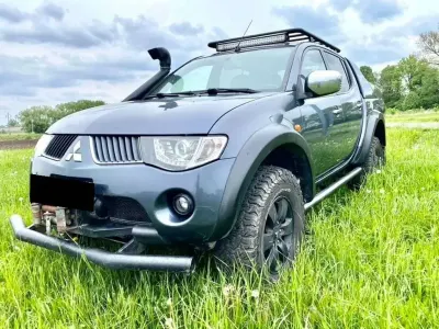 Occasion Mitsubishi L200 Intense 136 PK (100 kW) 2008 Grijs Pickup