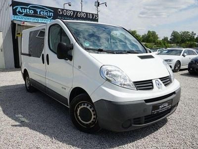 Gebraucht Renault Trafic 114 PS (83 kW) 2009 Weiß Van / Kleinbus