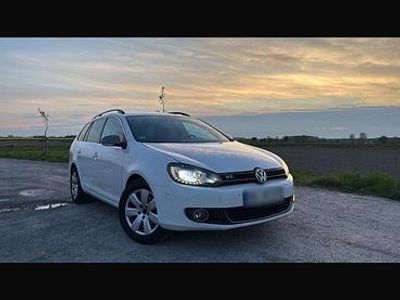 Usata VW Golf VI 105 CV (77 kW) 2011 Bianco Utilitaria