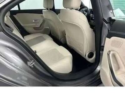 Mercedes CLA200