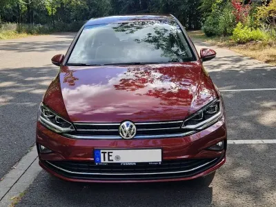 Gebraucht VW Golf Sportsvan Comfortline 131 PS (96 kW) 2018 Rot Van / Kleinbus