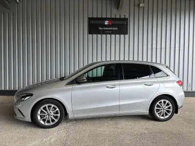 Gebraucht Mercedes B200 150 PS (110 kW) 2019 Silber Kleinwagen