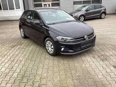 Second-hand VW Polo Comfortline 80 CP (58 kW) 2019 Negru Hatchback