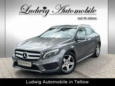 Gebraucht Mercedes GLA180 122 PS (89 kW) 2017 Grau SUV