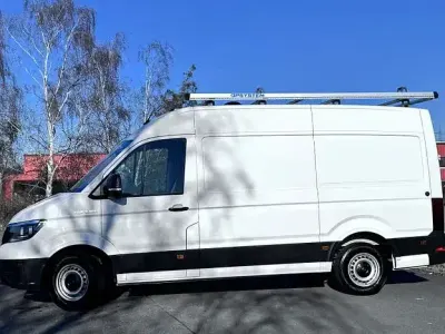 Second-hand MAN TGE 120 CP (88 kW) 2011 Roșu Van