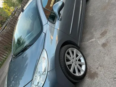 Gebraucht Peugeot 207 CC 150 PS (110 kW) 2009 Grau Cabrio