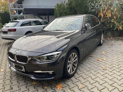 BMW 330e