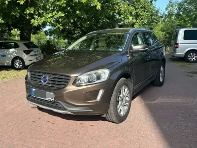 Gebraucht Volvo XC60 Kinetic 181 PS (133 kW) 2014 SUV