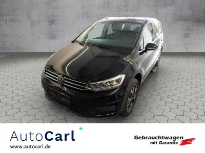 Gebraucht VW Touran Highline 150 PS (110 kW) 2022 Schwarz Van / Kleinbus