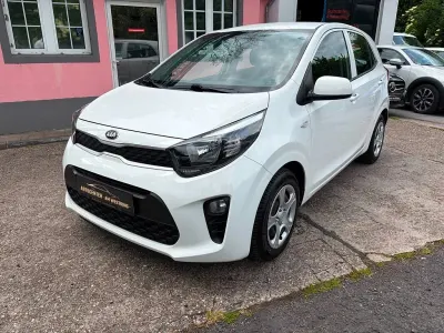 Gebraucht Kia Picanto Edition 7 67 PS (49 kW) 2018 Clear white Kleinwagen