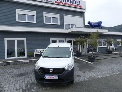 Weiss Gebraucht 2017 Dacia Dokker Van / Kleinbus | 8.000 € (Fairer Preis)