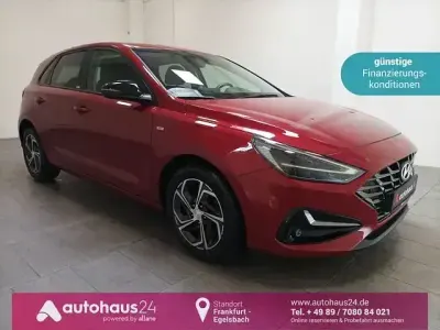 Brugt Hyundai i30 Intro Edition 159 HK (116 kW) 2022 Rød Sedan