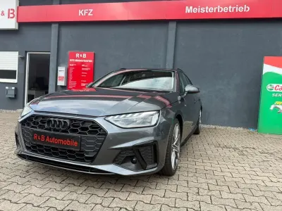 Gebraucht Audi A4 S-Line 136 PS (100 kW) 2023 Grau Kombi