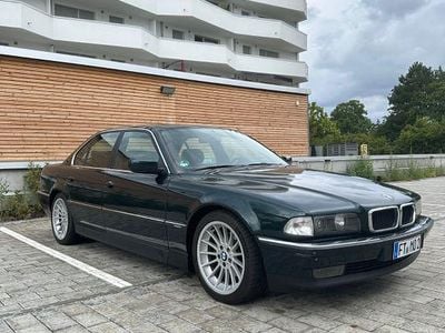 BMW 735