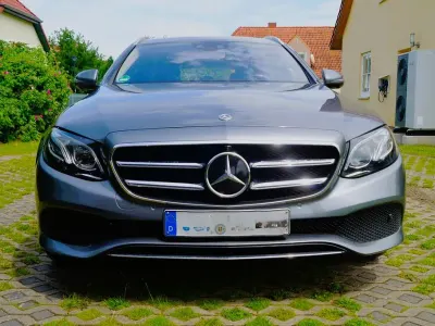 Gebraucht Mercedes E400 Avantgarde 340 PS (250 kW) 2019 Grau Kombi