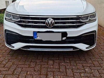 Gebraucht VW Tiguan R-line 150 PS (110 kW) 2021 Weiß SUV