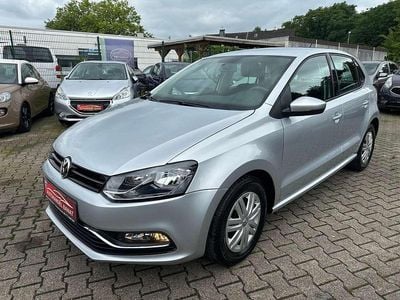 Reflexsilber metallic Gebraucht 2016 VW Polo Trendline Kleinwagen | 9.499 € (Fairer Preis)