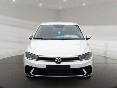 Gebraucht VW Polo Life 80 PS (58 kW) 2024 Pure white Limousine