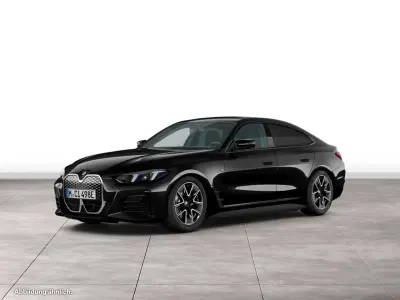 Neu BMW i4 Sport Line 210 kW (286 PS) 2026 Black sapphire Limousine