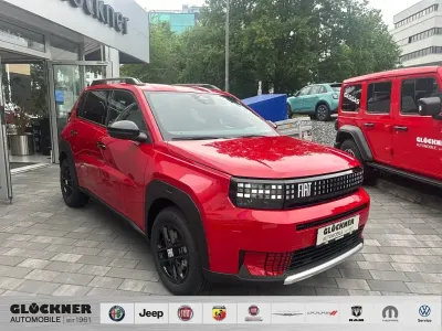 Neu Fiat Grande Panda 110 PS (80 kW) 2026 Rot Kleinwagen