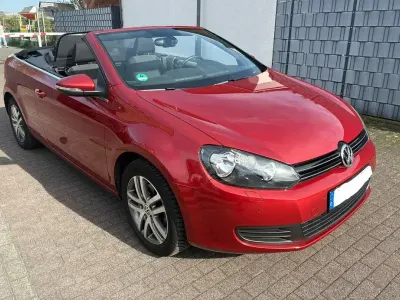 Gebraucht VW Golf Cabriolet 105 PS (77 kW) 2012 Rot Cabrio