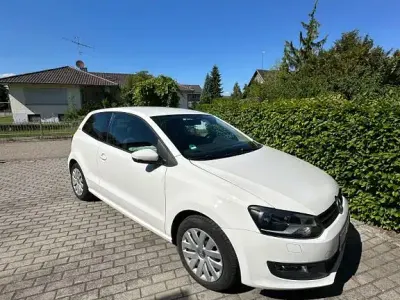 Gebraucht VW Polo Team 105 PS (77 kW) 2011 Weiß Kleinwagen