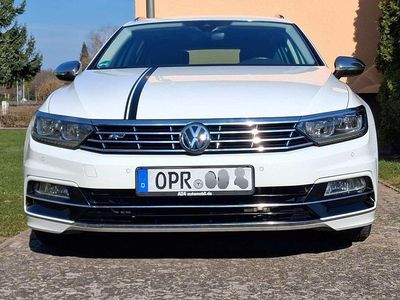 Gebraucht VW Passat Highline 150 PS (110 kW) 2018 Weiß Kombi
