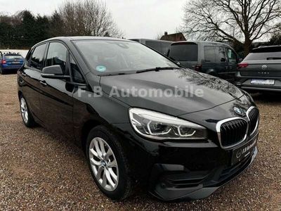 BMW 225