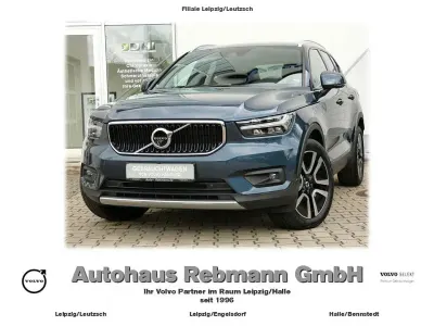 Gebraucht Volvo XC40 Momentum 197 PS (144 kW) 2021 Blau SUV