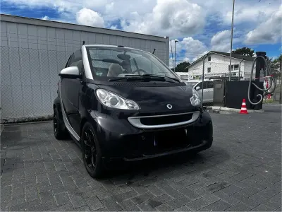 Gebraucht Smart ForTwo Cabrio 84 PS (61 kW) 2010 Schwarz Cabrio