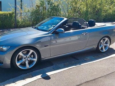 Gebraucht BMW 330 Cabriolet Comfort Edition 272 PS (200 kW) 2008 Grau Cabrio