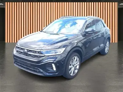 Gebraucht VW T-Roc IQ Drive 150 PS (110 kW) 2025 Schwarz schwarz (metallic) SUV
