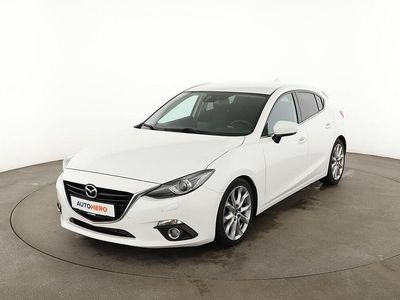 Weiß Gebraucht 2016 Mazda 3 Sports-Line Limousine | 12.990 € (Teuer)