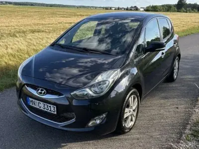 Gebraucht Hyundai ix20 Classic 90 PS (66 kW) 2011 Schwarz Kleinwagen