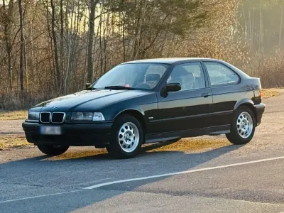 Gebraucht BMW 316 102 PS (75 kW) 1998 Schwarz Limousine
