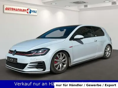Usata VW Golf VII GTI 245 CV (180 kW) 2018 Argento Berlina