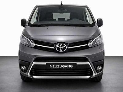 Gebraucht Toyota Proace Verso 221 PS (162 kW) 2018 Grau Kombi