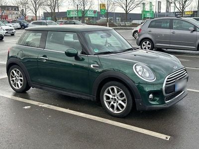 Usata Mini ONE 102 CV (75 kW) 2017 Verde Utilitaria