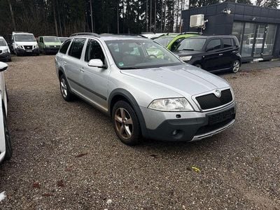 Silber Gebraucht 2008 Skoda Octavia Scout 4x4 Kombi | 2.450 € (Guter Preis)