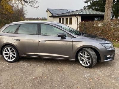 Braun Gebraucht 2014 Seat Leon ST FR Kombi | 11.000 € (Fairer Preis)