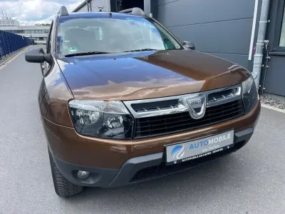 Gebraucht Dacia Duster Lauréate 105 PS (77 kW) 2013 Braun SUV