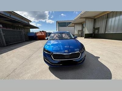 Gebraucht Skoda Octavia 110 PS (80 kW) 2021 Blau Kombi