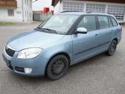 Gebraucht Skoda Fabia Style 86 PS (63 kW) 2009 Blau Kombi